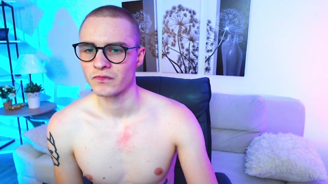 Oliver__free  13-03-2023